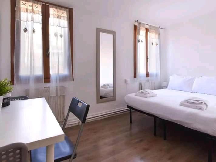 Venice B&B /Room With Private Bathroom Buitenkant foto